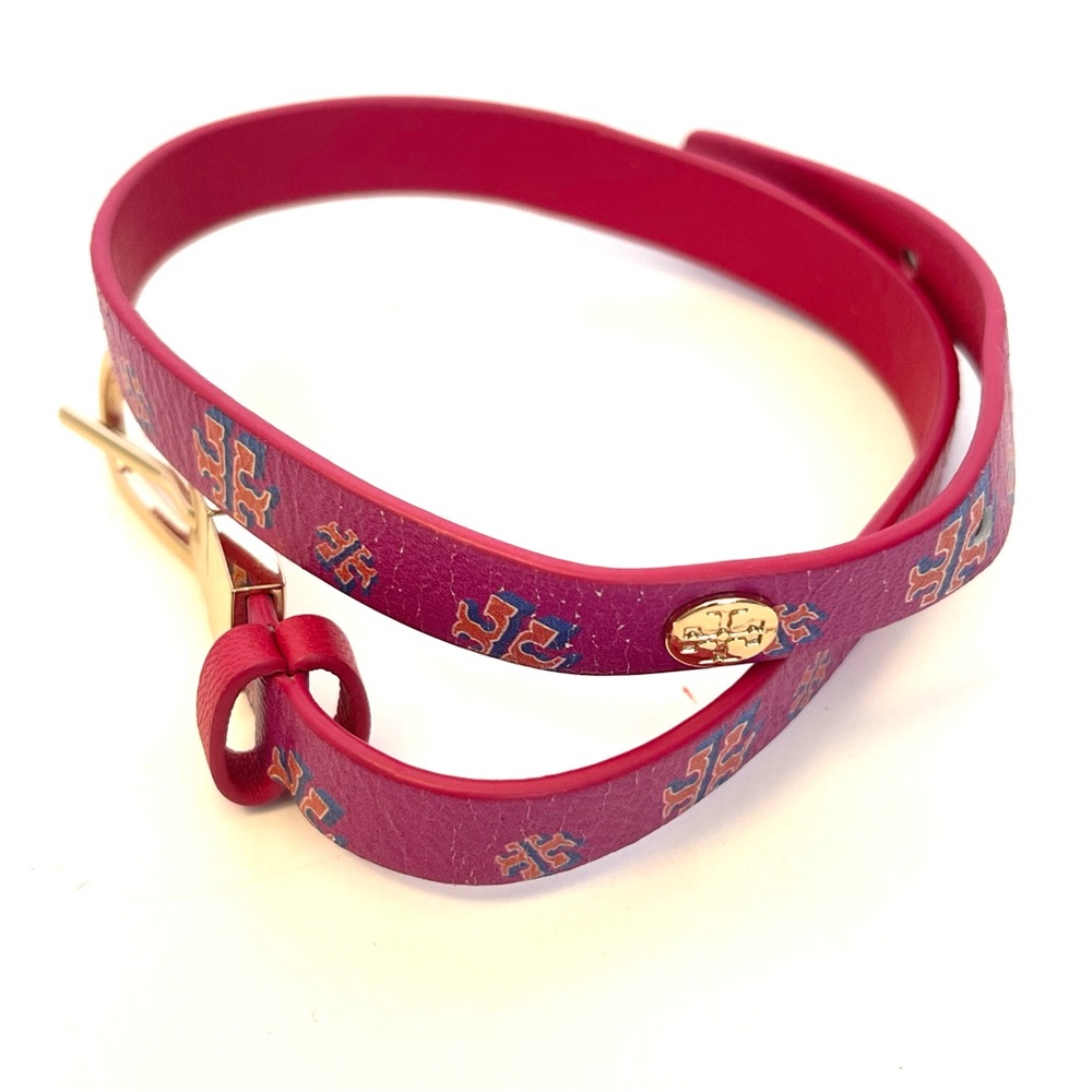 Tory Burch- Crazy Logo Pink Double Wrap Leather Buckle Bracelet - Picture 6 of 6